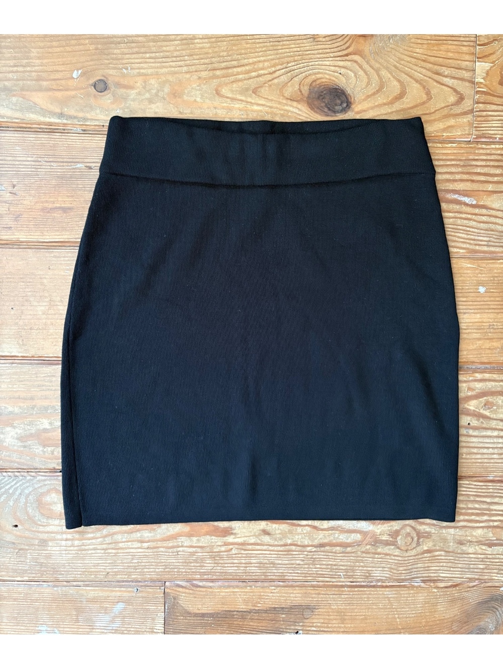 Theory Holeen B Black Knit Pull-On Pencil Mini Skirt Medium